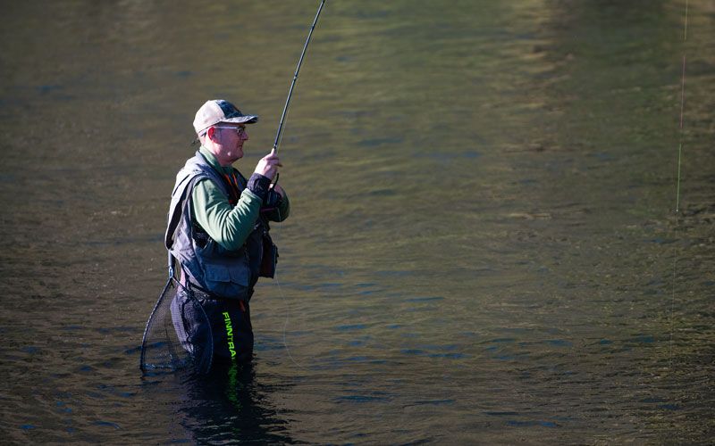 michel aforos pescando