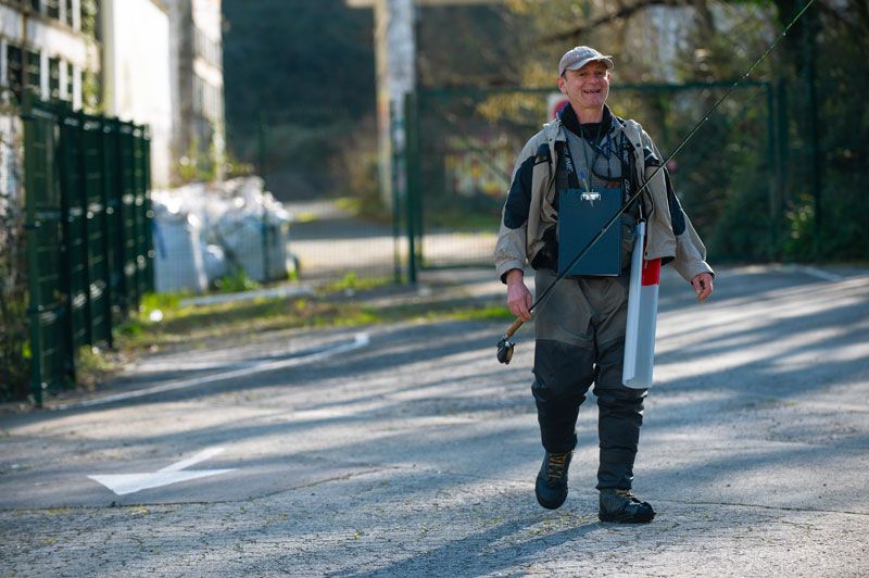 oscar volviendo de control de pesca