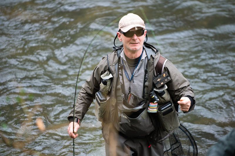 oscar preparando caña